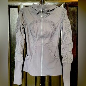 Lululemon reversible jacket, size 4